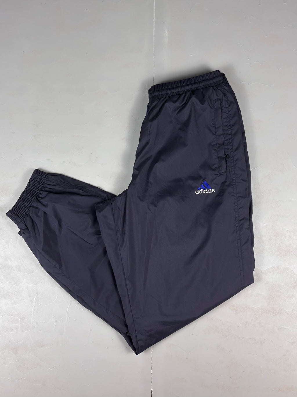 Pantaloni da Tuta Vintage Adidas primi Anni 00’ - Taglia L